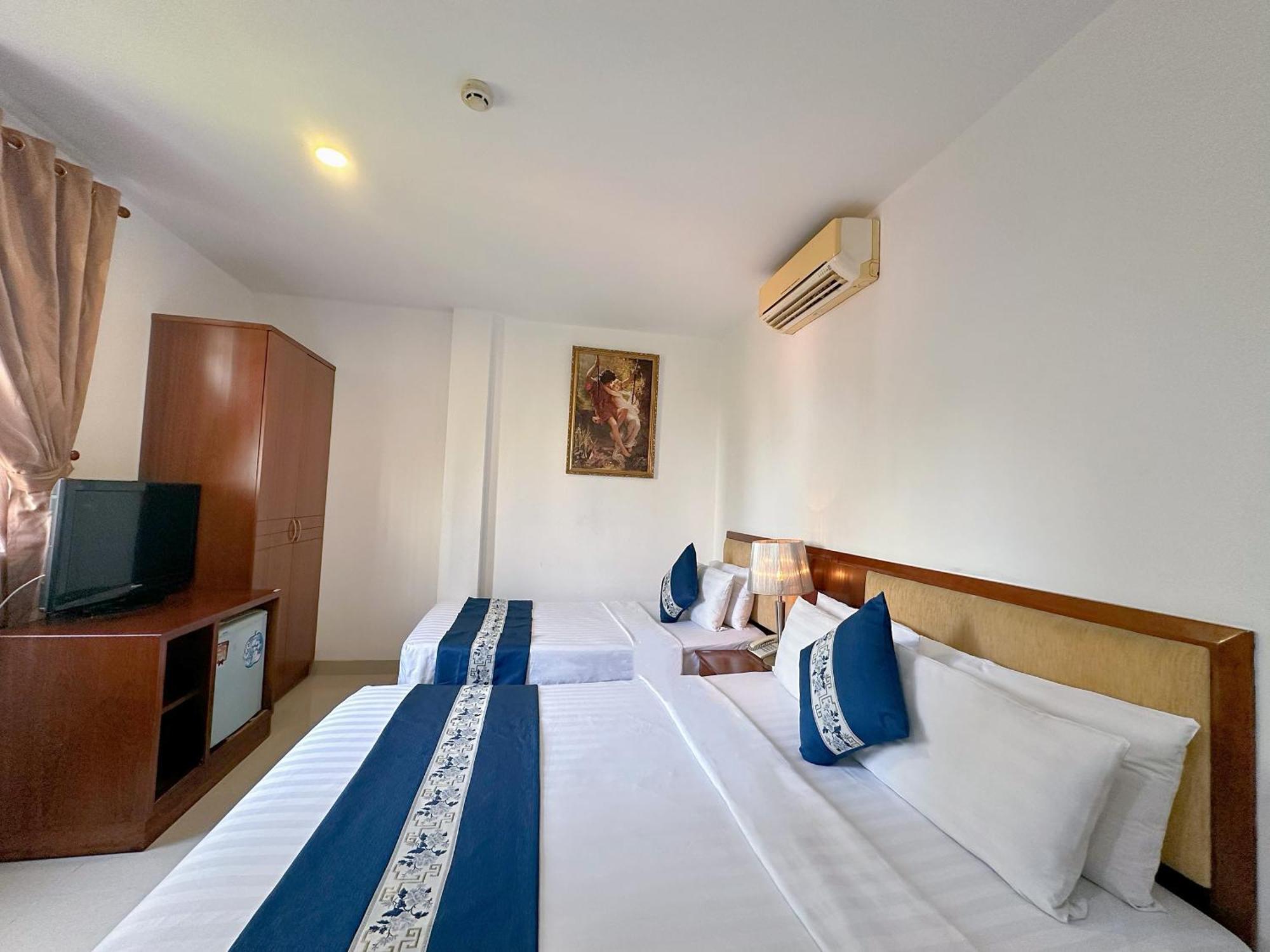 Ruby Star Hotel- Near Ben Thanh Market Ho Chi Minh City Exterior photo