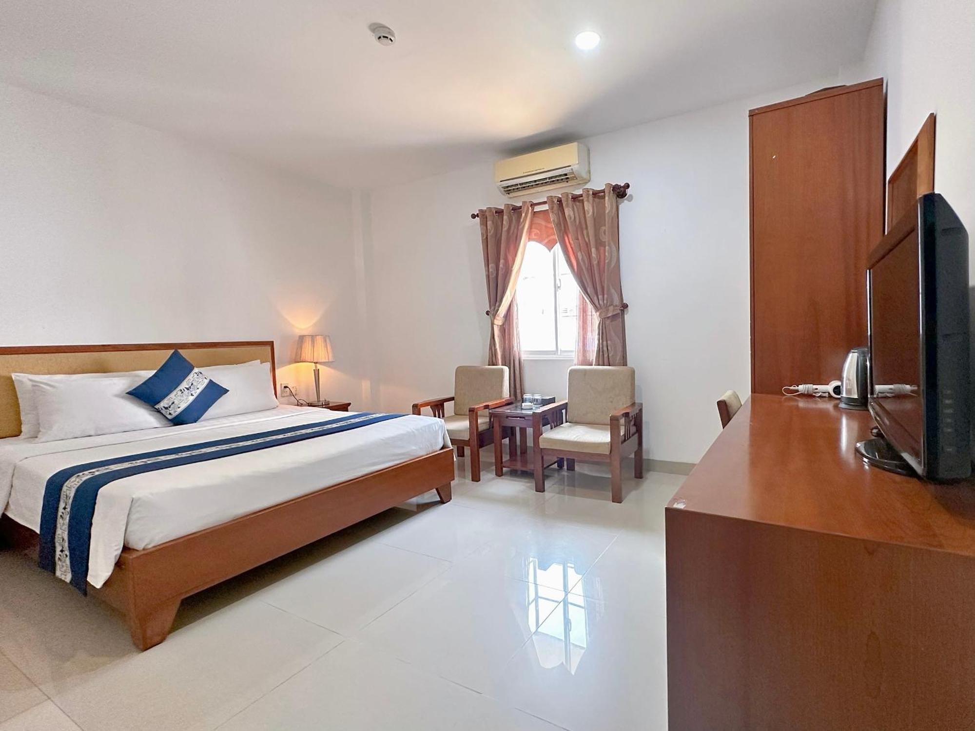 Ruby Star Hotel- Near Ben Thanh Market Ho Chi Minh City Exterior photo