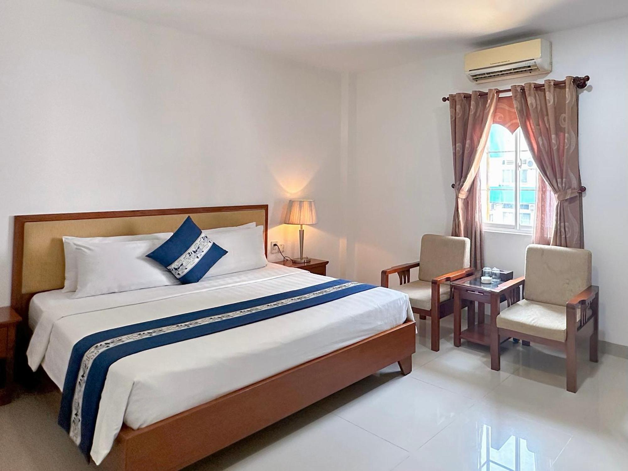 Ruby Star Hotel- Near Ben Thanh Market Ho Chi Minh City Exterior photo